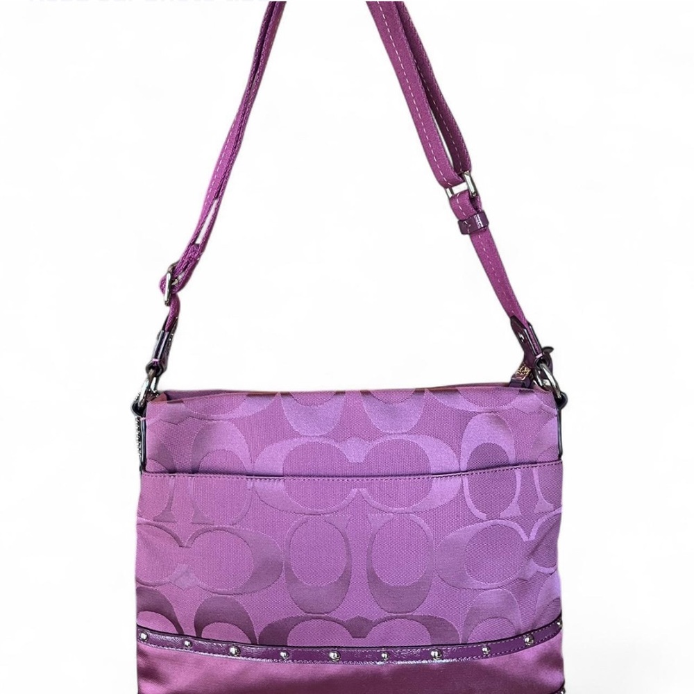 Coach 2013 Plum Signature Shoulder Bag - Picture 2 of 5